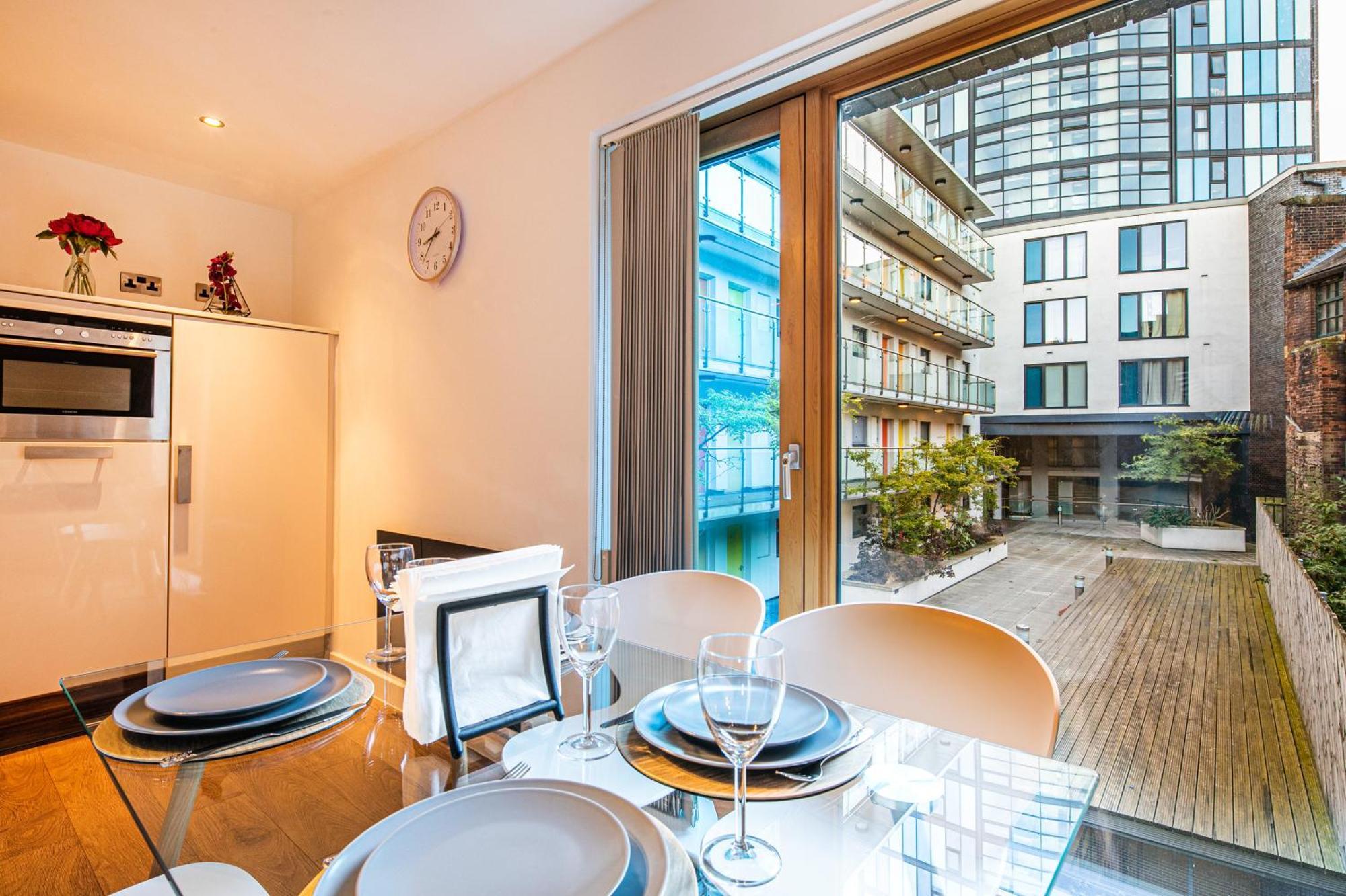 Stylish 2 Bed Apt 18 - City Centre, Free Parking, Espresso Machine & Netflix - Hosted By Stay Host Save Sheffield Zewnętrze zdjęcie