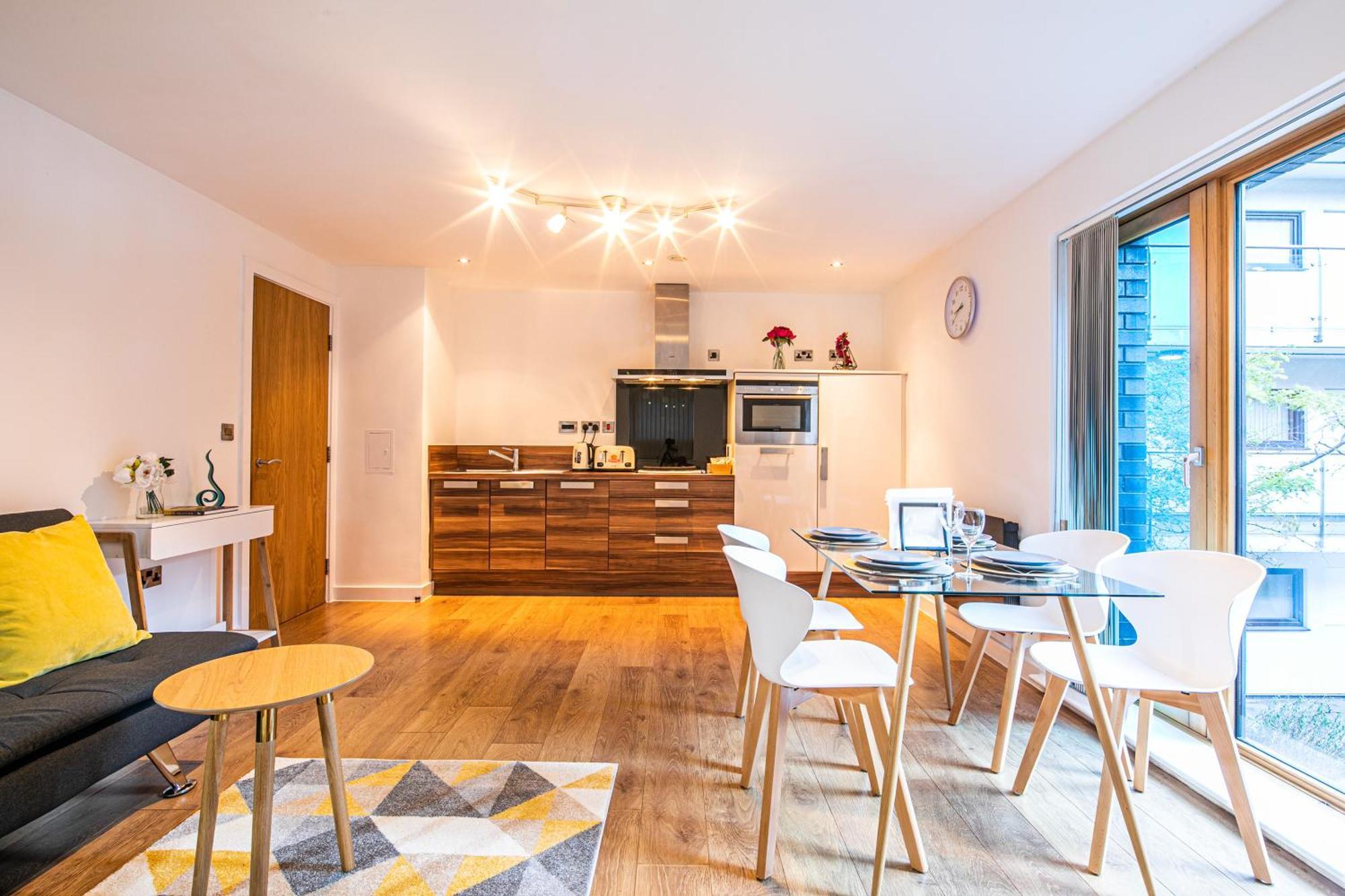 Stylish 2 Bed Apt 18 - City Centre, Free Parking, Espresso Machine & Netflix - Hosted By Stay Host Save Sheffield Zewnętrze zdjęcie