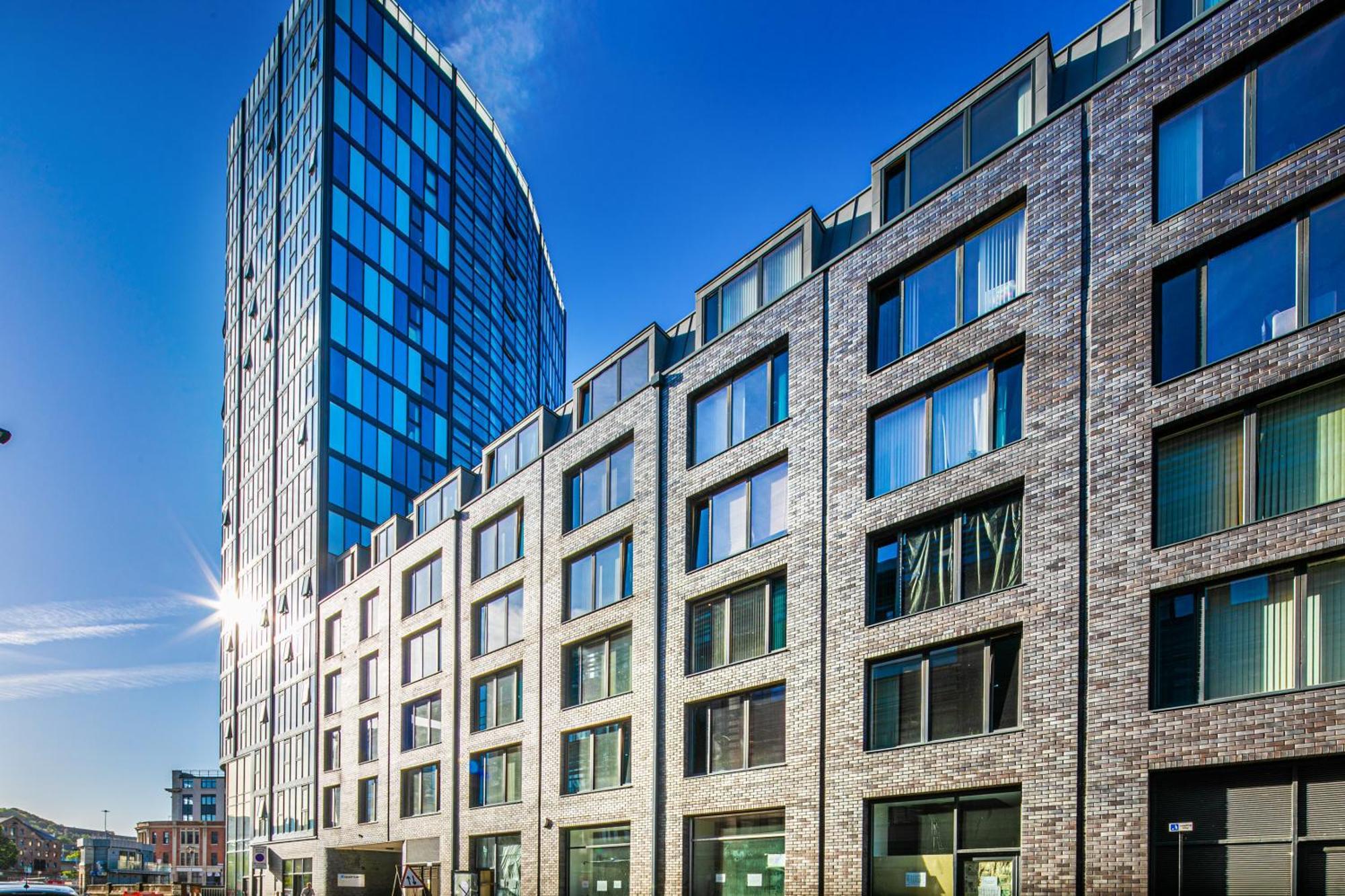Stylish 2 Bed Apt 18 - City Centre, Free Parking, Espresso Machine & Netflix - Hosted By Stay Host Save Sheffield Zewnętrze zdjęcie